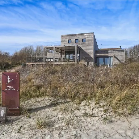 24 - The Outlook | With Panoramic Views Over The Water Villa