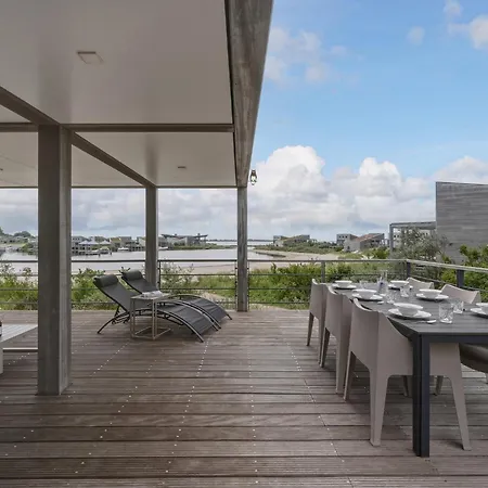 24 - The Outlook | With Panoramic Views Over The Water