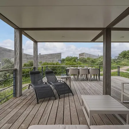 24 - The Outlook | With Panoramic Views Over The Water Villa Ouddorp